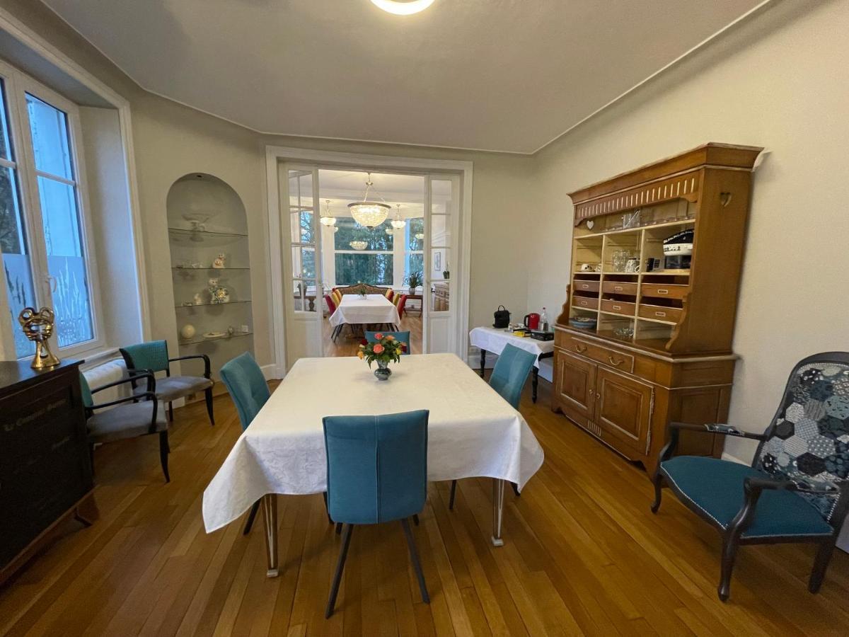 La Maison Bleue « La Charade » Тон-ле-Вуж Екстериор снимка